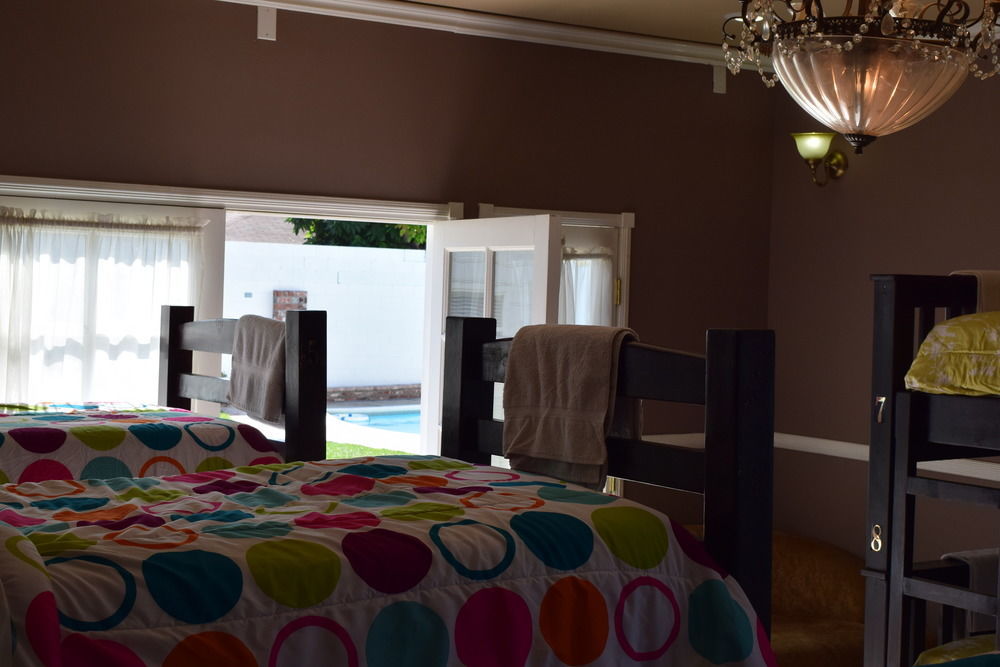 The Anderson Estates Hostel Los Angeles Bagian luar foto